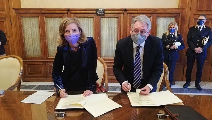 Bari, 120 casi per il Pronto intervento minori nel 2021: abusi, violenze e conflitti in famiglia. Il procuratore: "Solo la punta dell'iceberg"