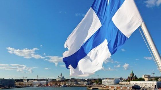 Il governo finlandese smentisce: "Niente stop per il reddito di cittadinanza, avanti con l'esperimento"