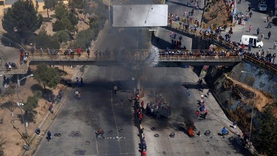 Bolivia, l'ex presidente Morales accusato di "terrorismo, genocidio e delitti contro la salute"