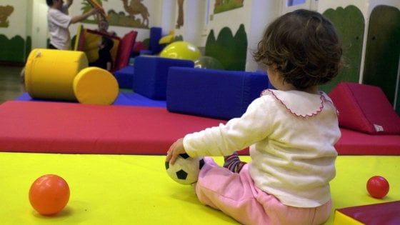 La promessa di Conte: “Nidi per tutti e gratis per i redditi più bassi”