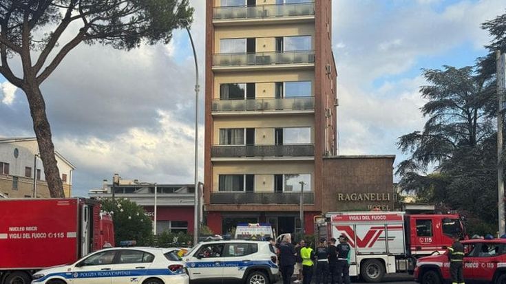 Fuga monossido di carbonio in hotel: ricoverate 8 persone, c’è anche una bimba. Evacuati 100 ospiti