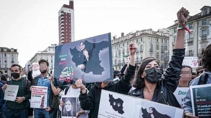 Il giudice di Torino ordina alla Farnesina: “Subito il visto agli studenti iraniani”