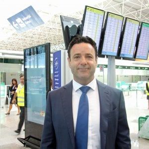 Alitalia, incontro al Mise. Il governo chiede il piano ai vertici 