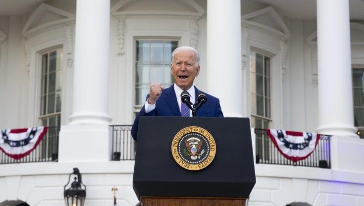 Biden: "Usa vicini all'indipendenza dal Covid, ma non è stato ancora sconfitto"