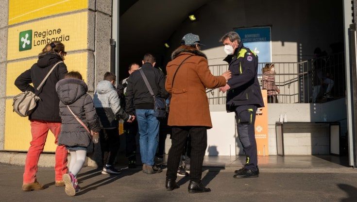 Covid in Lombardia, il bollettino di oggi 5 febbraio: 11.136 nuovi casi e 76 decessi