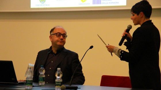 L'economia s'impara in famiglia: la lezione di Bruni a Parma