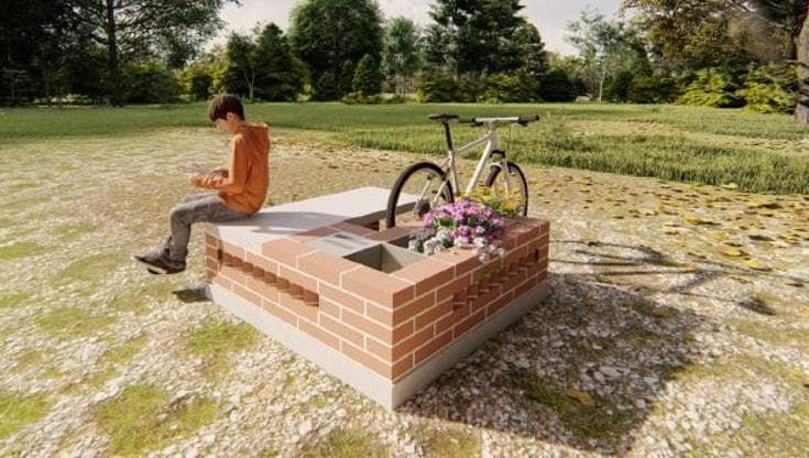La panchina a energia solare che ricarica il cellulare: il progetto di quattro studenti di Vicenza