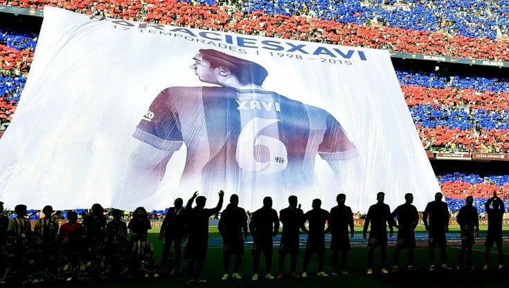 Xavi è il nuovo allenatore del Barcellona: accordo trovato con l'Al Sadd. Ma dalla Spagna frenano