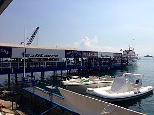 E' partito il Bateau mouche<br />"Napoli pi&ugrave; bella di Parigi"