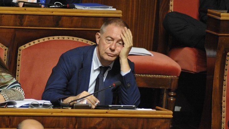 Cresce la fronda contro Urso al Copasir: "Ha rapporti con l'Iran"