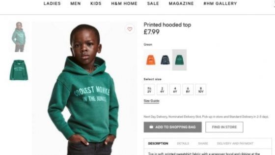 H&M nella bufera: "Quella pubblicità è razzista". E ritira l'immagine