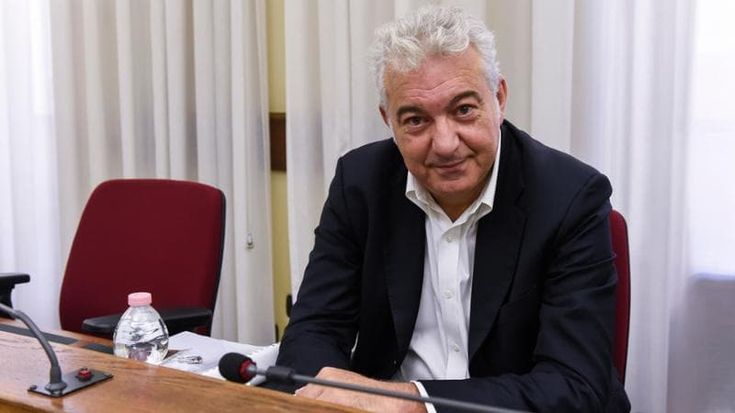 Arcuri sfida la commissione Covid: “Sulle mascherine nessun favore”