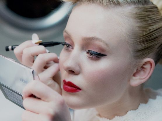 Zara Larsson: 4 look per una pop star