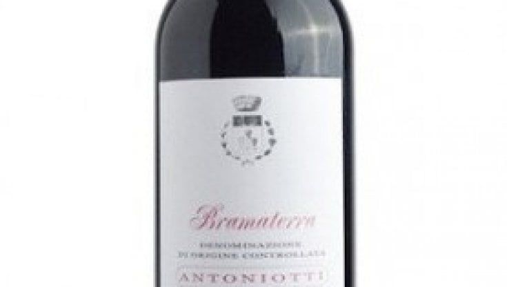 Il Bramaterra degli Antoniotti Nebbiolo, croatina, vespolina e uva rara. Sapido e succoso