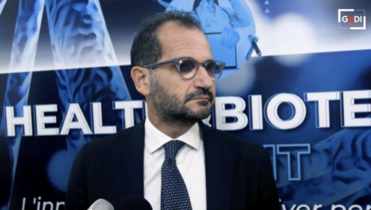 Health & BioTech Summit, ricerca clinica e innovazione: come accrescere la competitività dell’Italia 