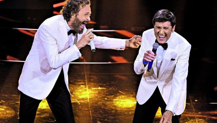 Classifica quarta serata Sanremo 2022: nelle cover vince Gianni Morandi con Jovanotti