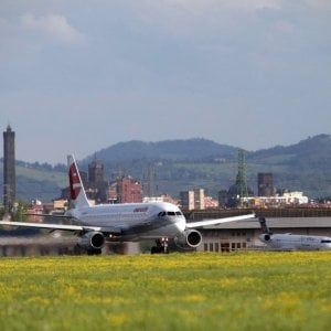 Tecnologie e tagli alle spese: non si viaggia più per lavoro
