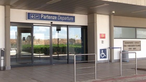 Alitalia lascia Trapani, i sindaci e il giallo del milione e 600mila euro rifiutati. Cancelleri: "Non c'è un caso Sicilia"