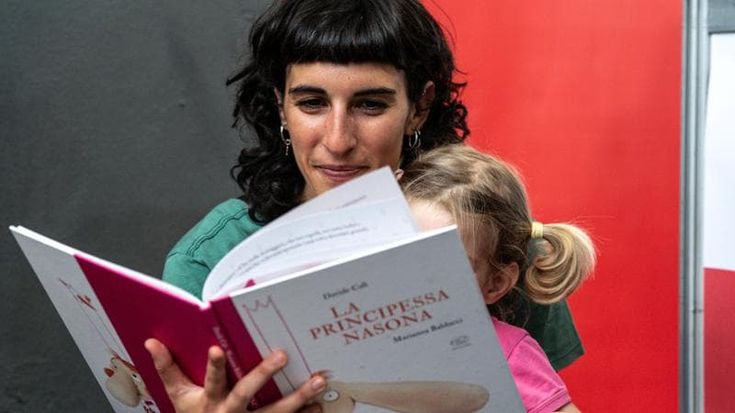 Il Salone è davvero dei ragazzini. Giuli promuove Torino e garantisce indipendenza