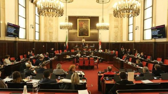 'Salva Roma', Milano dice no alla norma ad hoc per la Capitale. E la Lega si astiene
