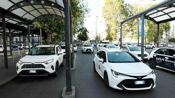 Taxi, già in strada 246 auto in più: entro maggio ne arriveranno altre 90