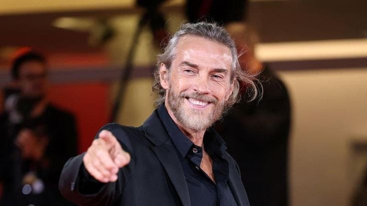 Alessio Boni: “Mia madre era un Don Chisciotte, aiutava gli altri in silenzio”