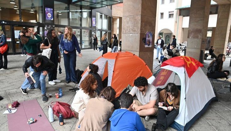 Verso i referendum sugli studentati: “No a quelli privati di lusso” 