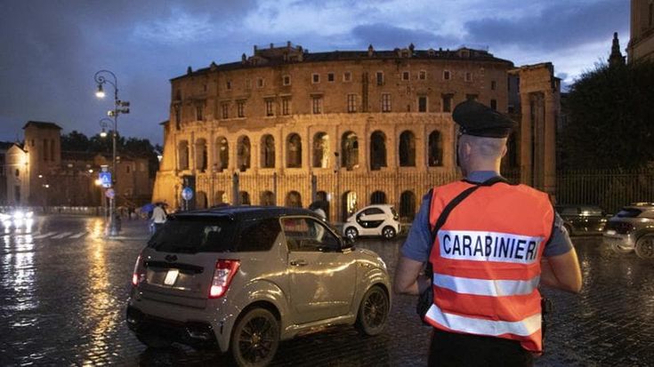 Banda della minicar, la sesta vittima: “Ho sentito una bastonata alle spalle”