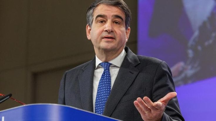 Tensioni nel centrodestra anche a Bruxelles: i leghisti contro il piano Fitto sui finanziamenti