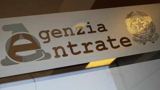 Sportelli aperti all'Agenzia delle Entrate, ultimi giorni utili per rottamare le cartelle
