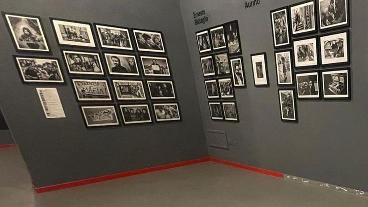 Il Centro di fotografia di Palermo cade a pezzi. I nipoti di Letizia Battaglia: “Ritiriamo le sue opere”