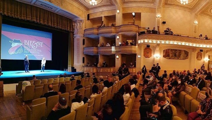 Al via il Bif&st e Bari riabbraccia il Kursaal dopo 10 anni: il miglio dei teatri è completo. Bray: "Un pezzo di storia restituito al Paese"