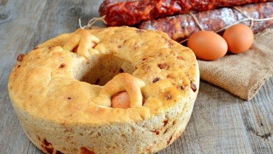 Pasqua a tavola dal Nord al Sud: cosa si nasconde dietro i piatti che mangiate?