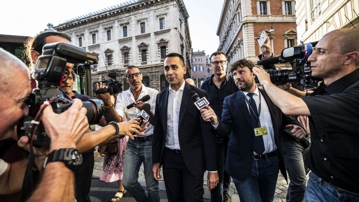 Di Maio: “Mai più con la Lega. E con Renzi non si tratta”