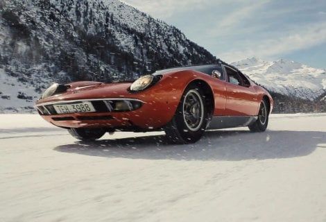 La Miura sulla neve, gli appassionati si rinfrescano così