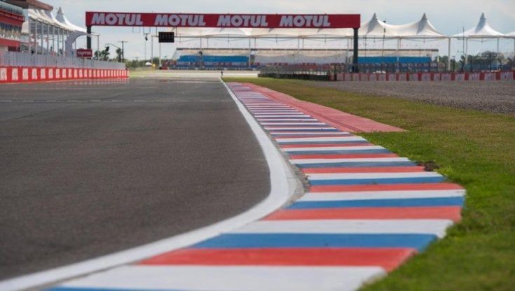 Moto, ricambi e gomme bloccate in Kenya: cancellate le libere del venerdì del Gp d'Argentina