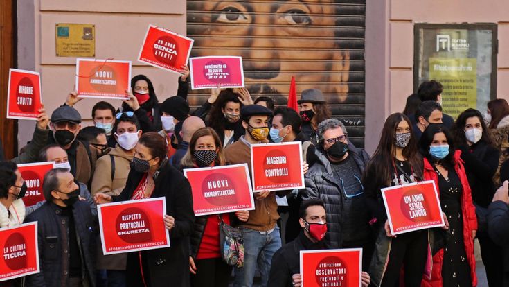 Il teatro in crisi spera nel 6 aprile. Oggi Franceschini incontra il Cts