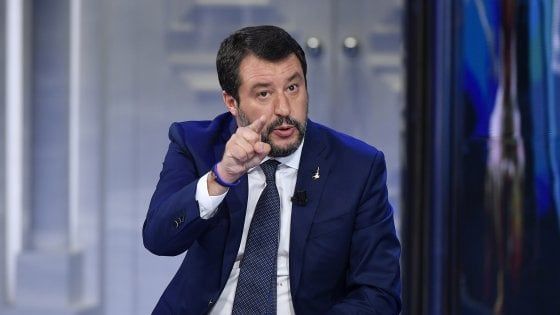 Malore per Salvini a Trieste. Dimesso, ma non può presenziare ai funerali degli agenti uccisi