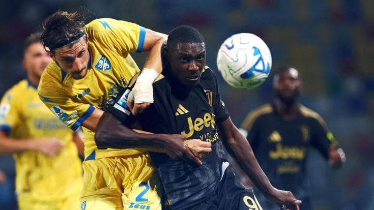 Le pagelle di Frosinone-Juventus: l’amnesia fatale di Monterisi, Kolo Muani impreciso