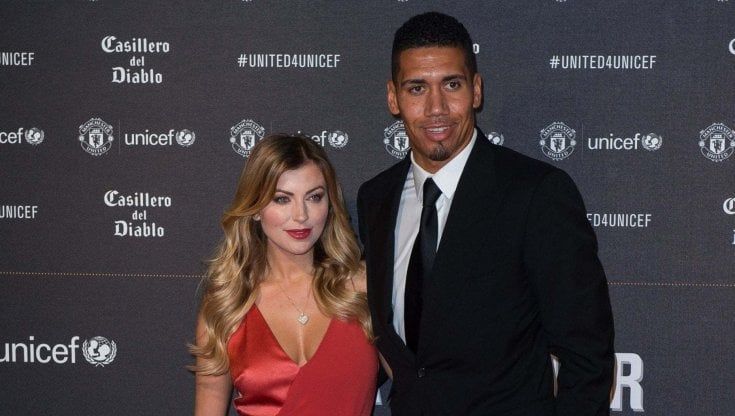 Roma, Smalling e la moglie: "Abbiamo avvistato un Ufo in Giamaica"