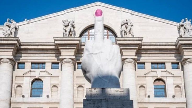 A Piazza Affari è  flop per la parità di genere; donne manager pagate un quinto degli uomini