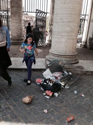 Degrado a Roma, le foto dei lettori / 20