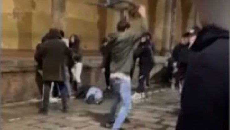 Baby gang a Bologna, due denunce al giorno. Gli investigatori: "Fenomeno molto preoccupante"