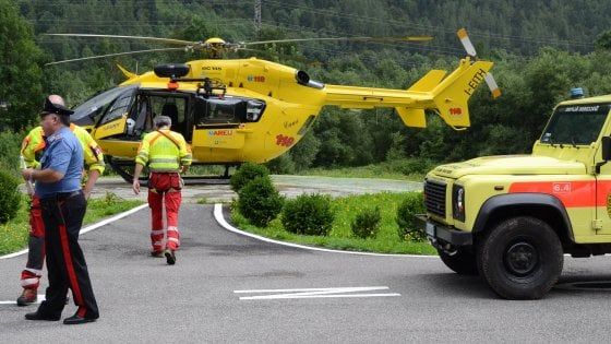 Scontro fra Tir, un morto sull'autostrada 21 nel Bresciano