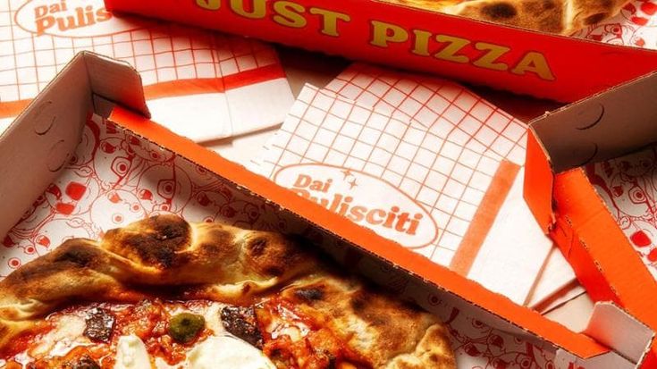 Pizza al tiramisù, sporcamuss o stile Tartarughe Ninja: a Monopoli apre Ammà. “Locale senza fronzoli e dal respiro globale”