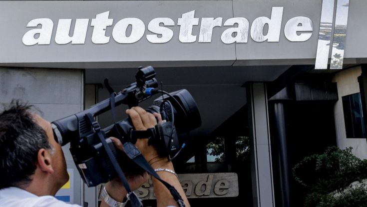 Autostrade, in 10 anni speso il 28% in meno di quanto promesso