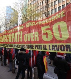 Lavoro, il piano di Renzi: contratto unico a tempo indeterminato e articolo 18 solo dal terzo anno