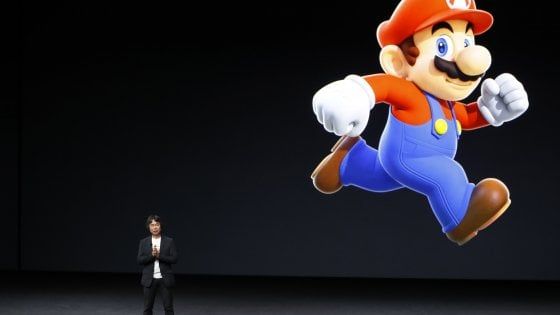Super Mario sbarca sull'iPhone e Nintendo vola in Borsa