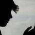 Se l’IA si sostituisce allo psicologo. “Troppi rischi per i pazienti”. I terapeuti fissano le regole