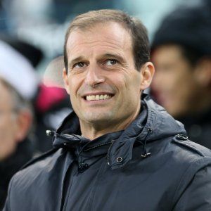 Juventus, Allegri replica a Sarri: ''Non guardi in casa d'altri''. Khedira, 3 settimane di stop